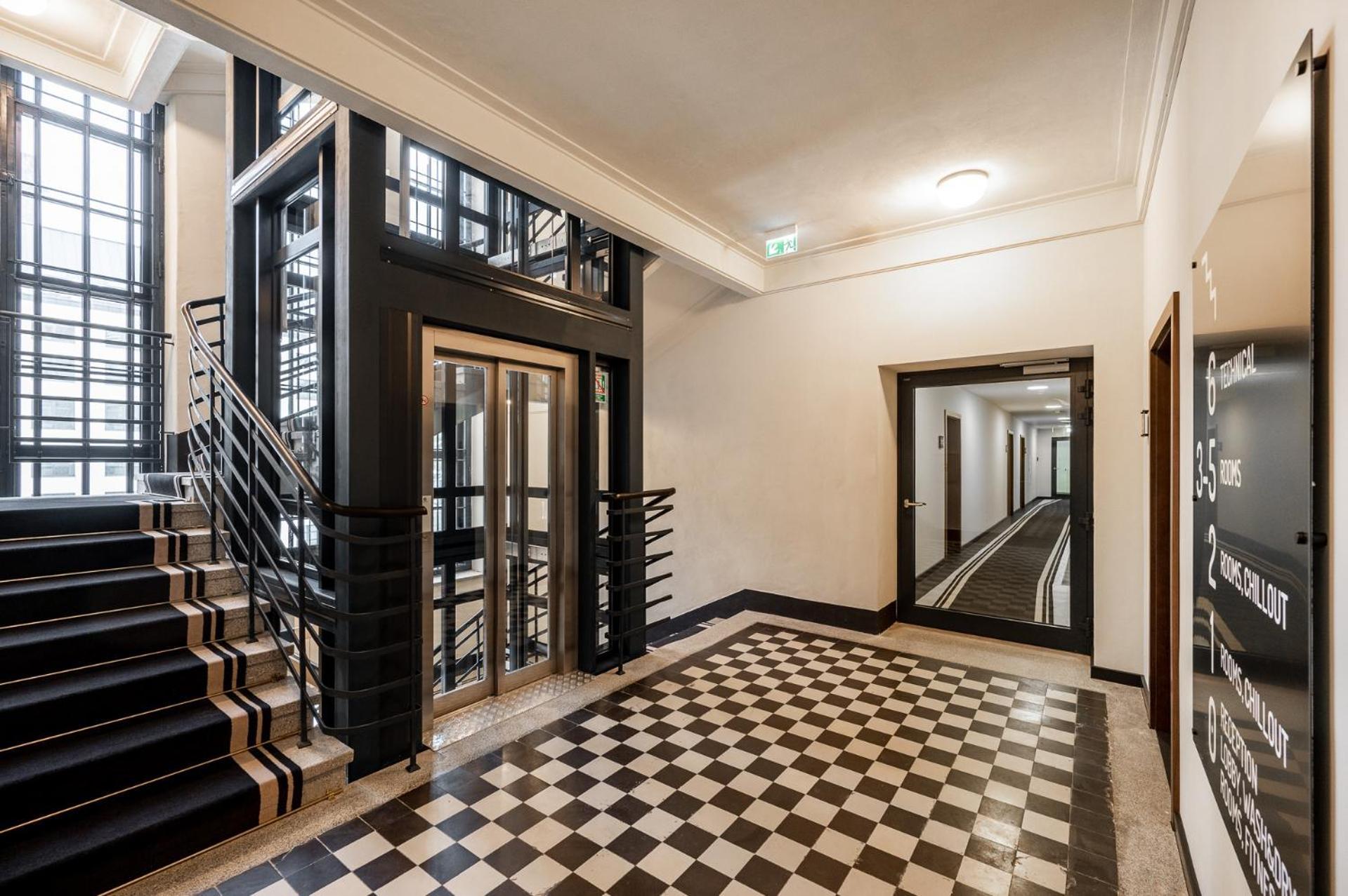 Milestone Krakow Center Urban Living Aparthotel Екстериор снимка