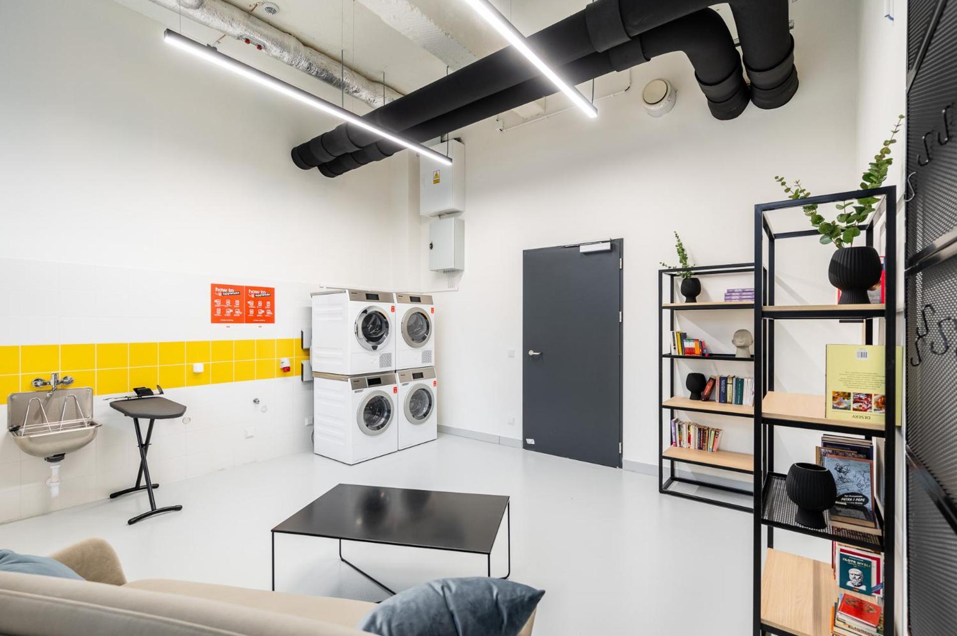 Milestone Krakow Center Urban Living Aparthotel Екстериор снимка