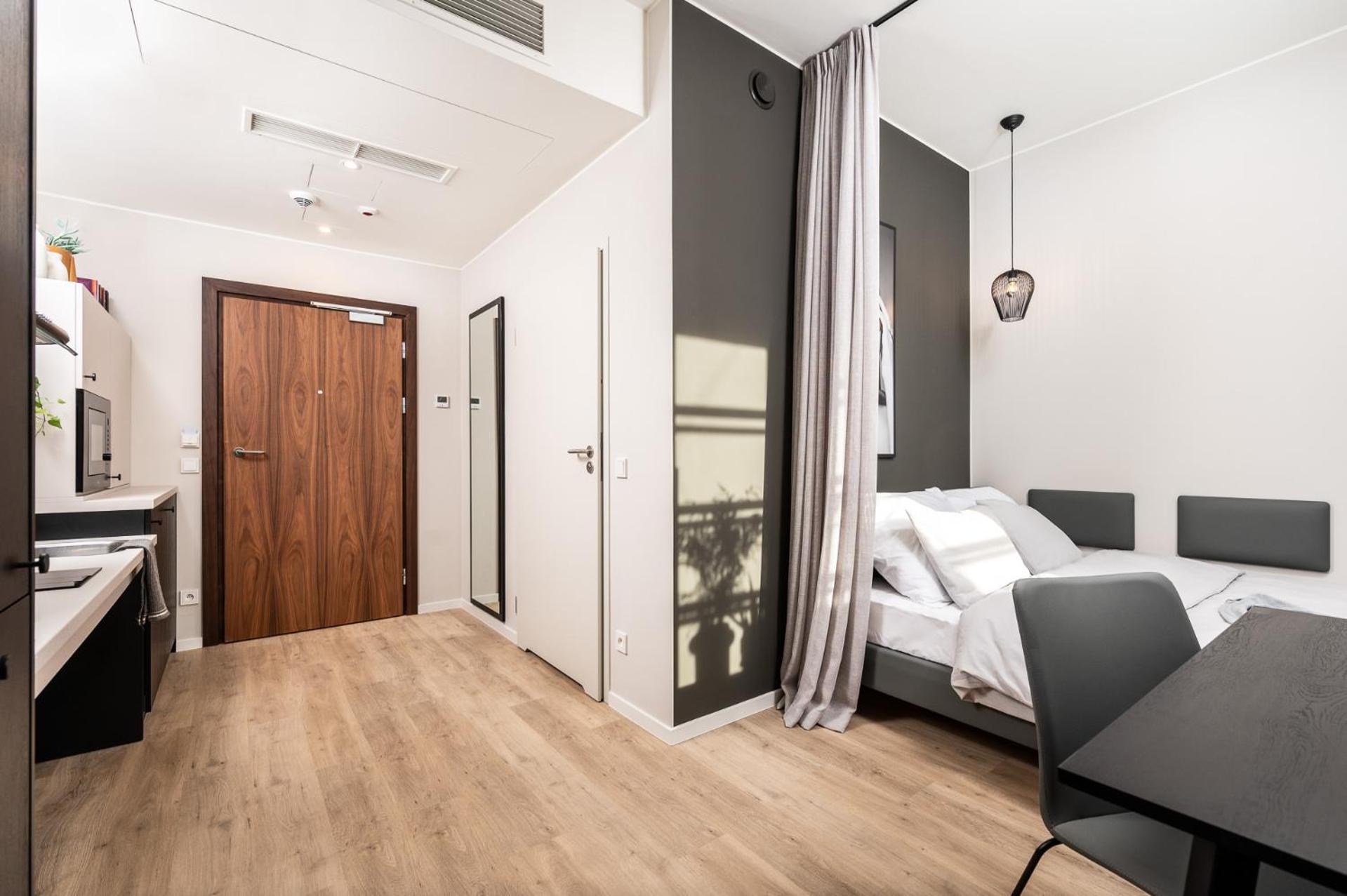 Milestone Krakow Center Urban Living Aparthotel Екстериор снимка